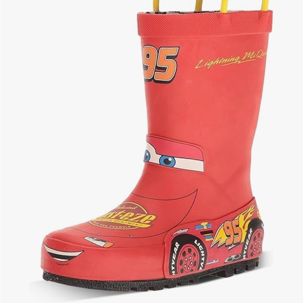ISO these boots in 9t
